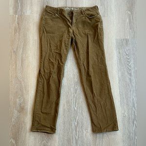 Womens Eddie Bauer Boyfriend fit cords
